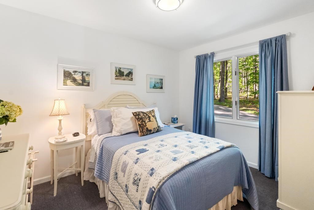 1566 Candlewood Harbor Springs MI 49740