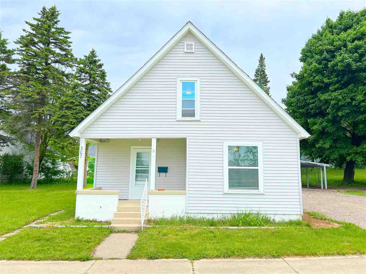307 Groveland Street Boyne City MI 49712