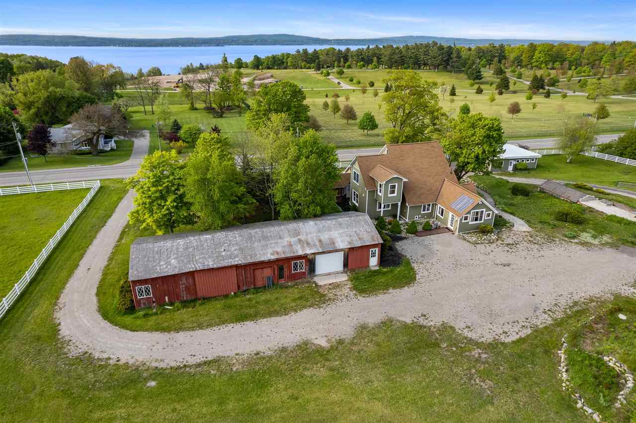 2035 W Sheridan Road Petoskey MI 49770