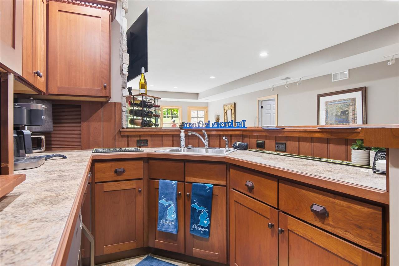 5577 Colonial Drive Bellaire MI 49615