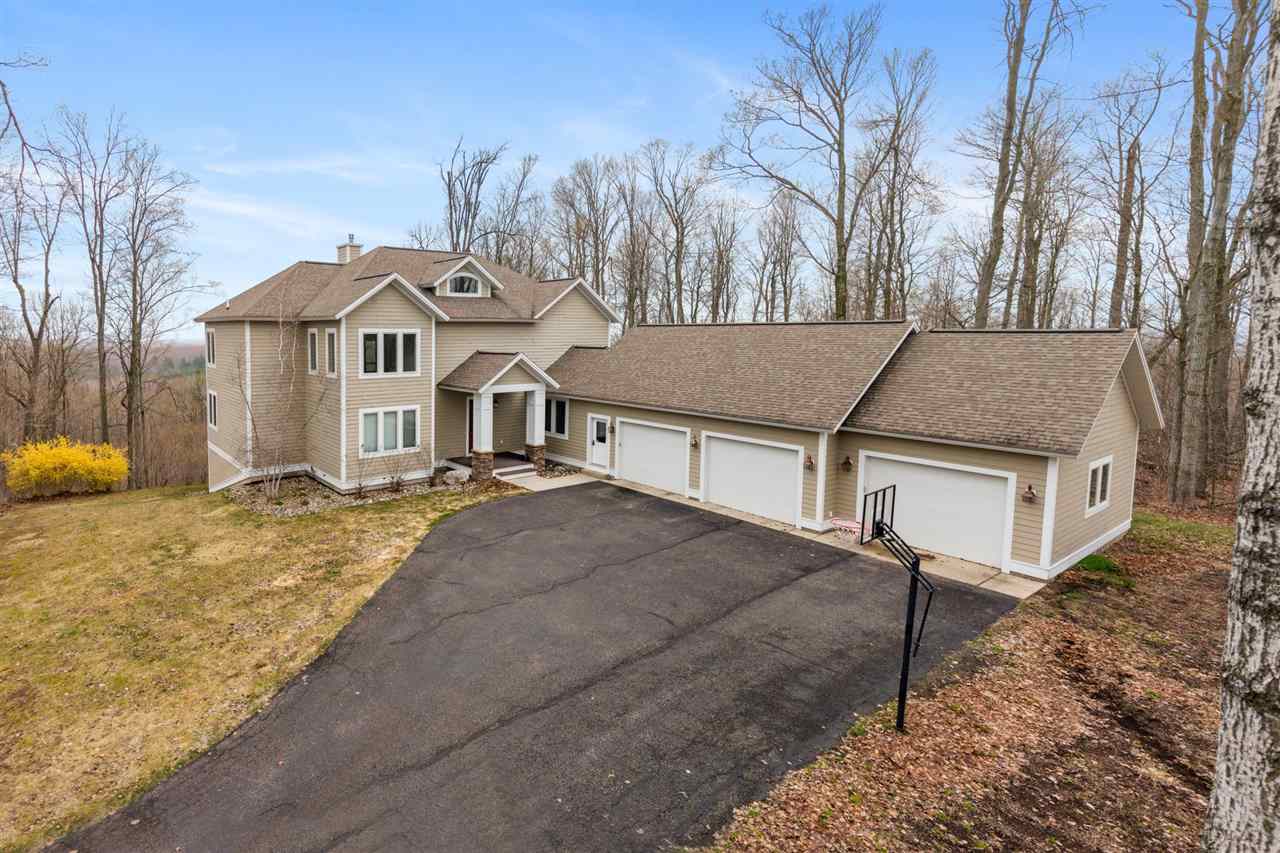 1071 Roy Road Petoskey MI 49770