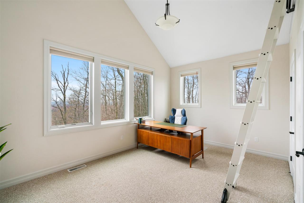 1071 Roy Road Petoskey MI 49770