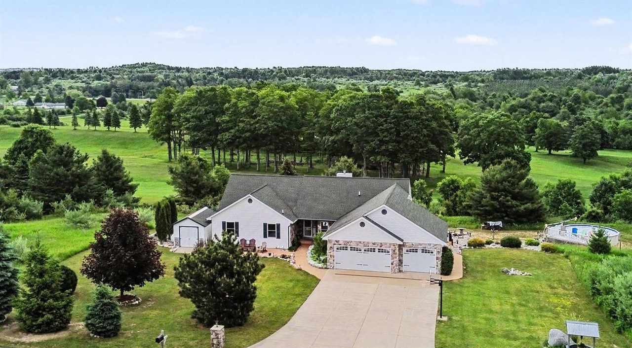 12383 Antrim Drive Ellsworth MI 49729