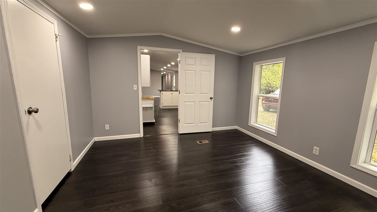 124 Carson East Jordan MI 49727