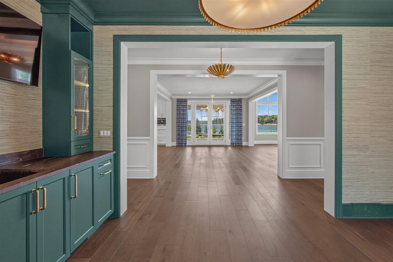 7615 Oyster Bay Drive Charlevoix MI 49712