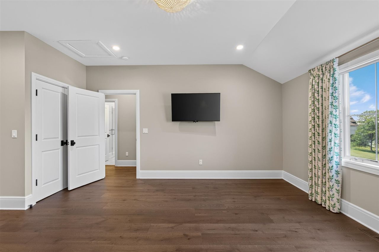 7615 Oyster Bay Drive Charlevoix MI 49712