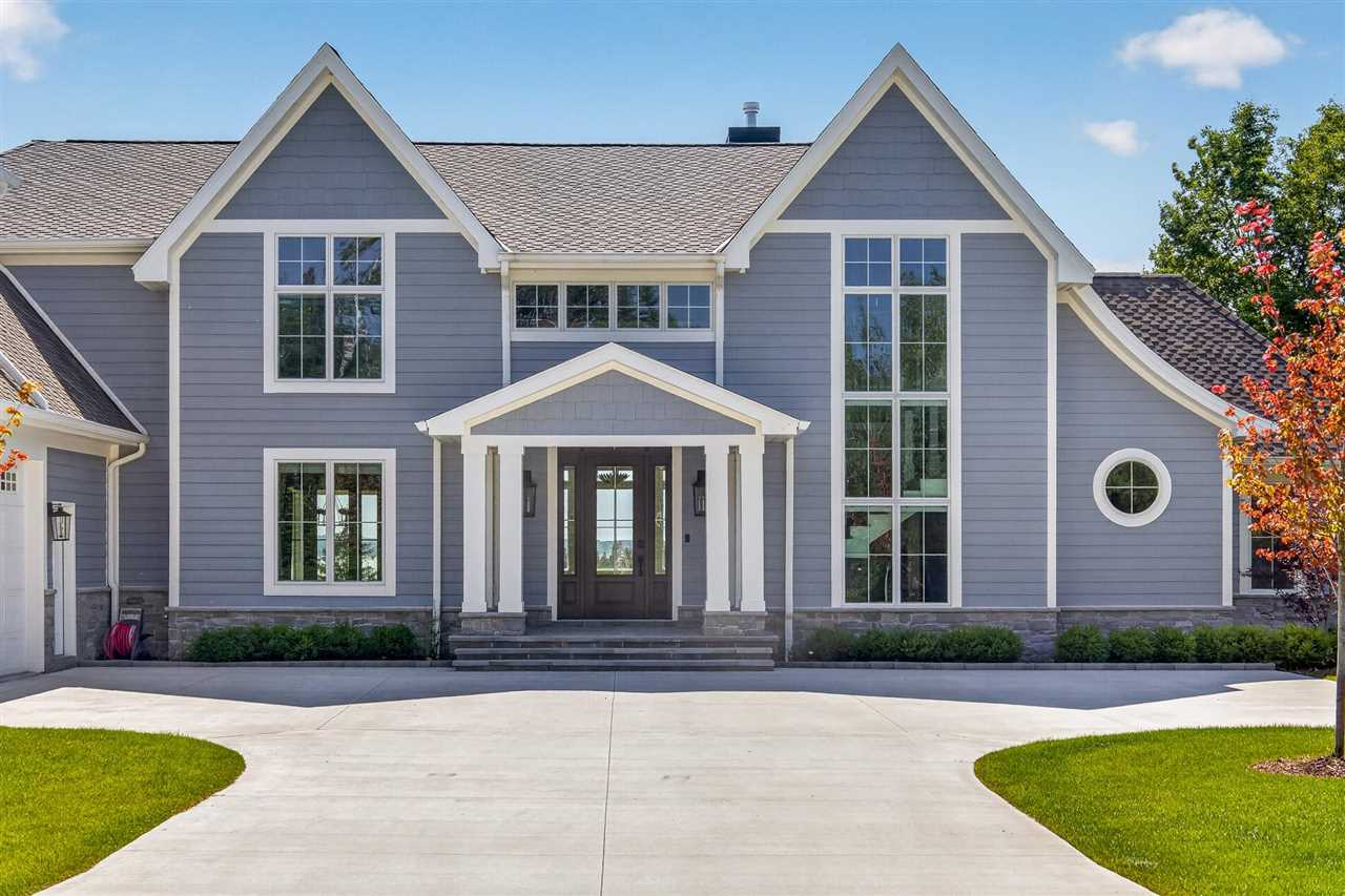 7615 Oyster Bay Drive Charlevoix MI 49712