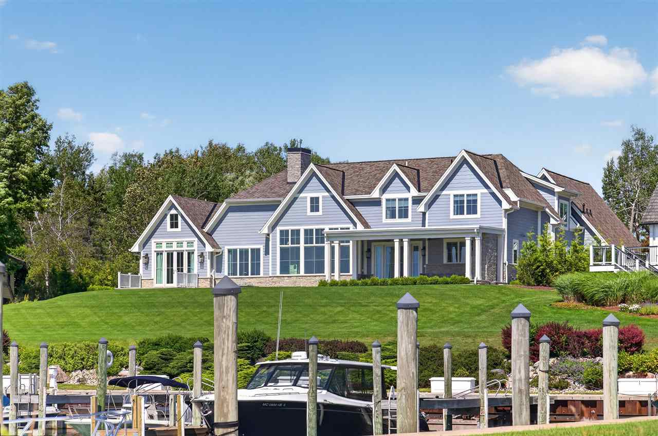 7615 Oyster Bay Drive Charlevoix MI 49712