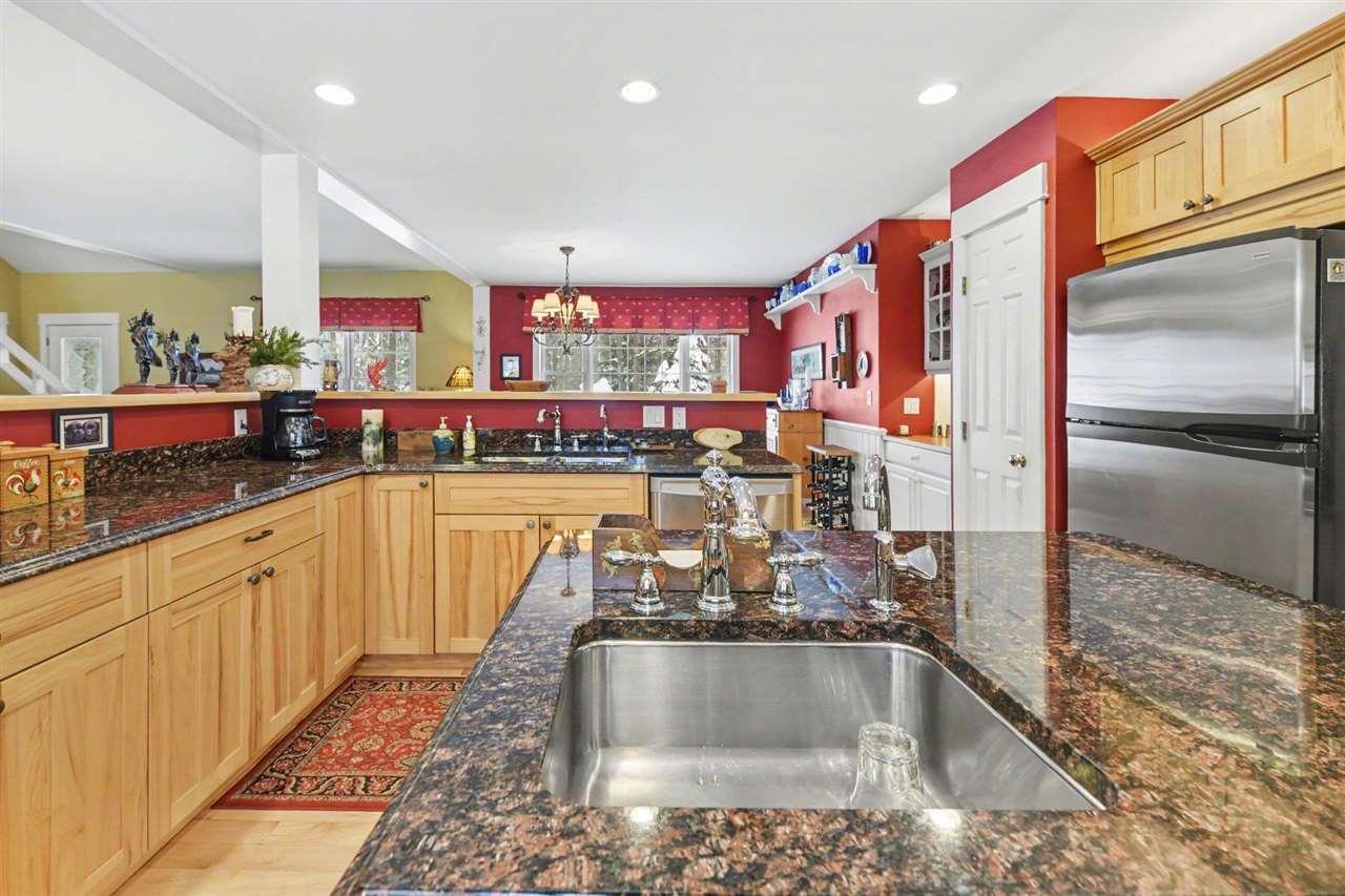 2670 Larks Lake Harbor Springs MI 49740