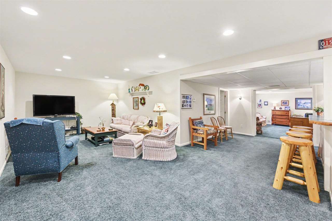 2670 Larks Lake Harbor Springs MI 49740