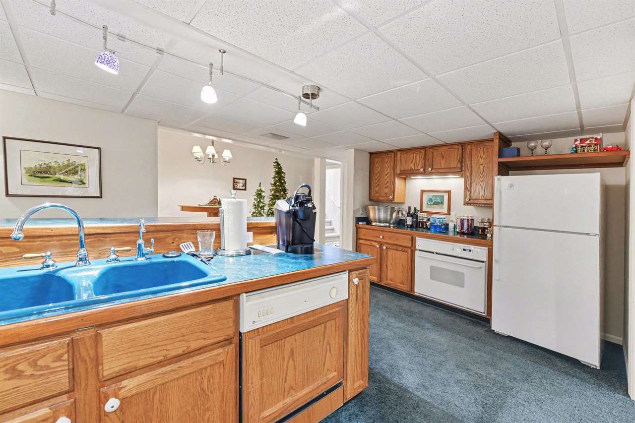 2670 Larks Lake Harbor Springs MI 49740