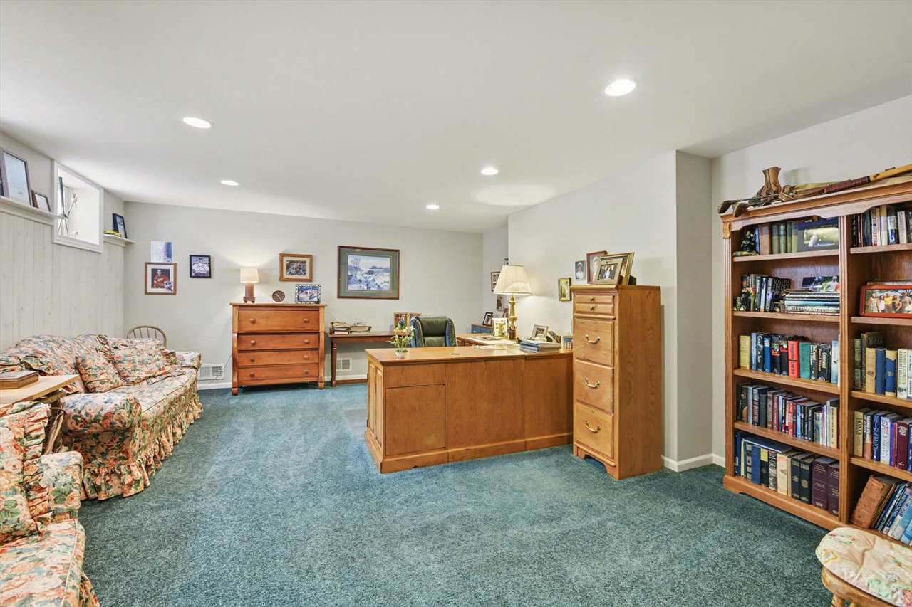 2670 Larks Lake Harbor Springs MI 49740