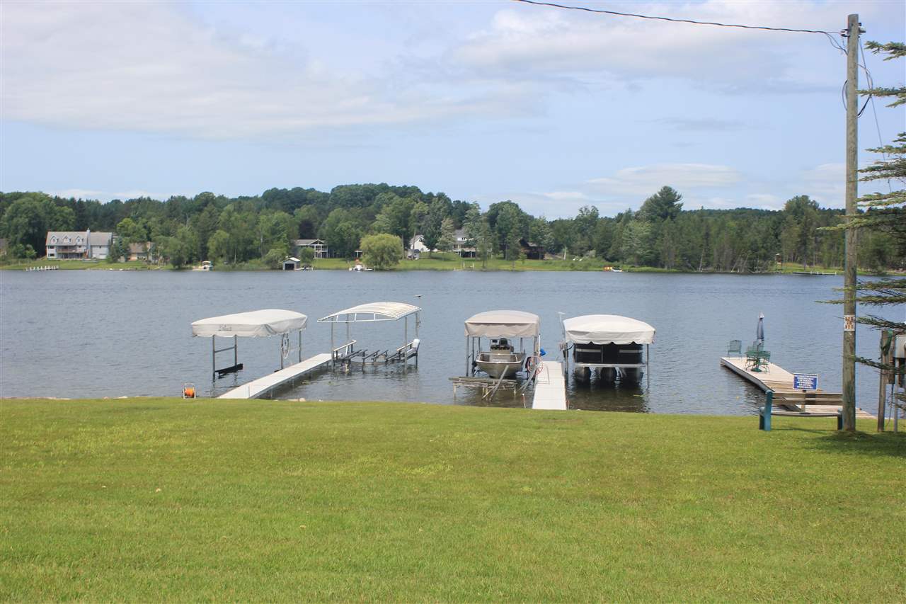 7066 Crystal Springs Road Bellaire MI 49615
