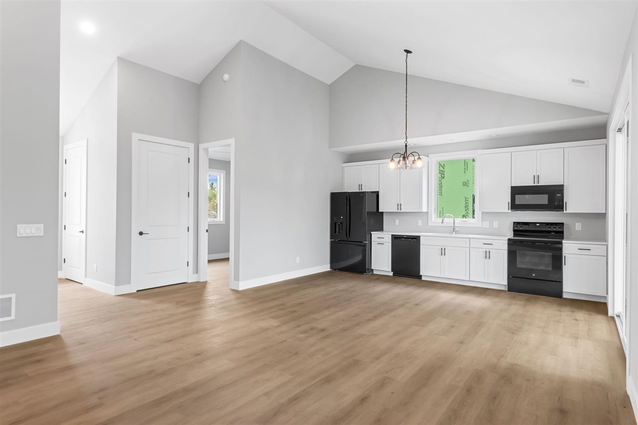 9471 Windeberry Drive Charlevoix MI 49720