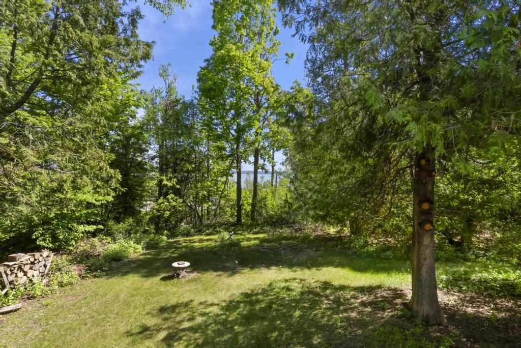 07525 Karlee Court Charlevoix MI 49720
