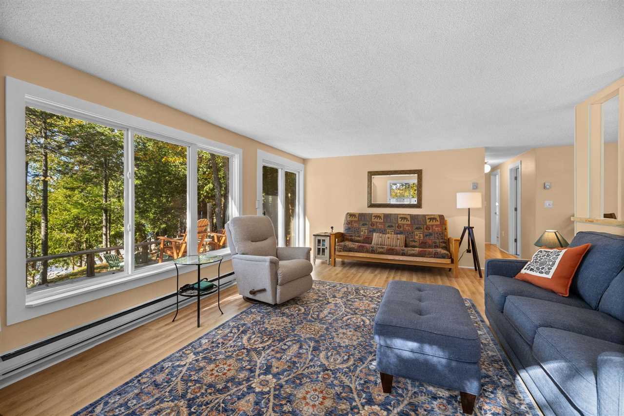 11269 Lakeshore Drive Charlevoix MI 49720