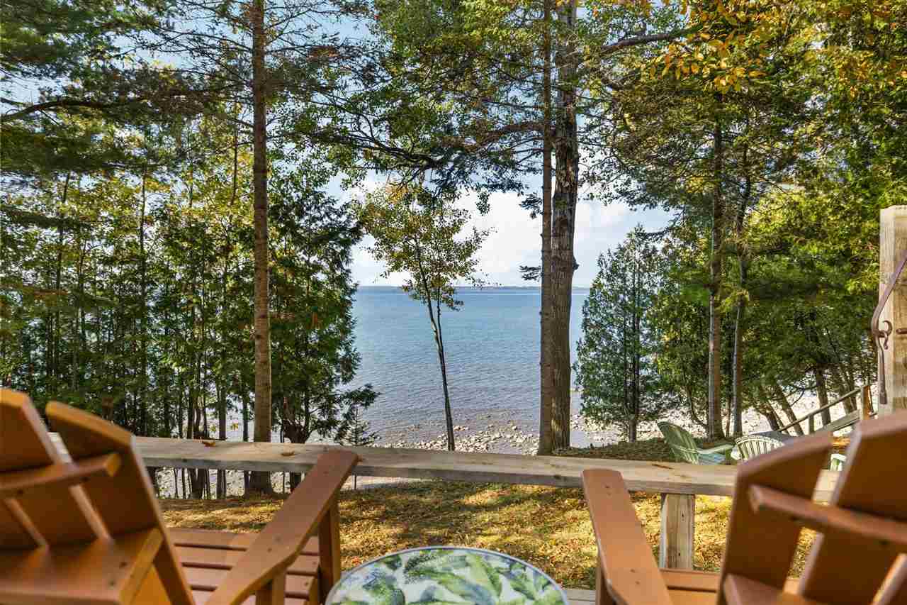 11269 Lakeshore Drive Charlevoix MI 49720