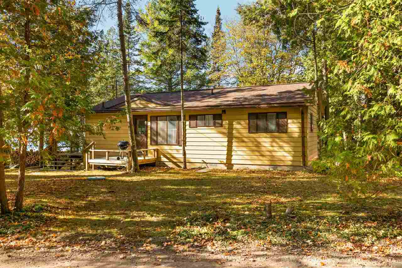11269 Lakeshore Drive Charlevoix MI 49720