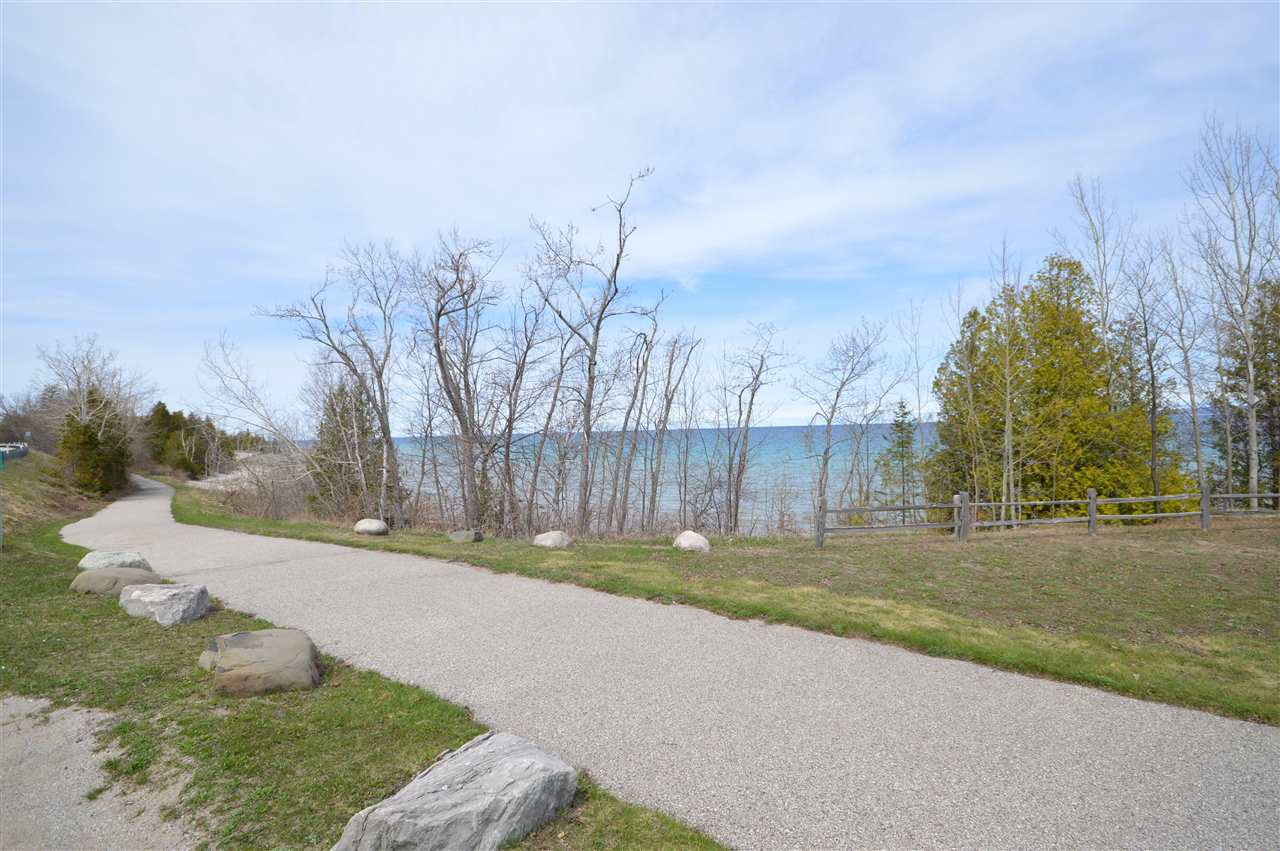 7525 Karlee Court Charlevoix MI 49720