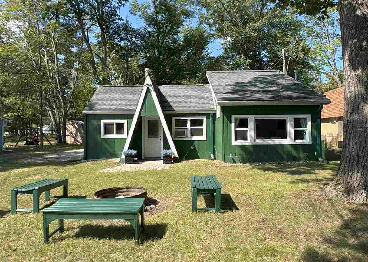 23344 Porcupine Trail Atlanta MI 49709