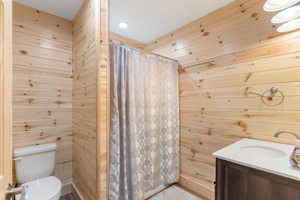 5349 Flyway Drive Harbor Springs MI 47409