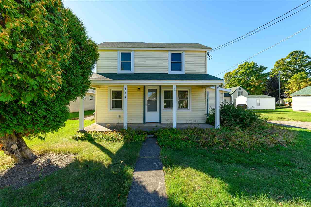 305 May Street Charlevoix MI 49720