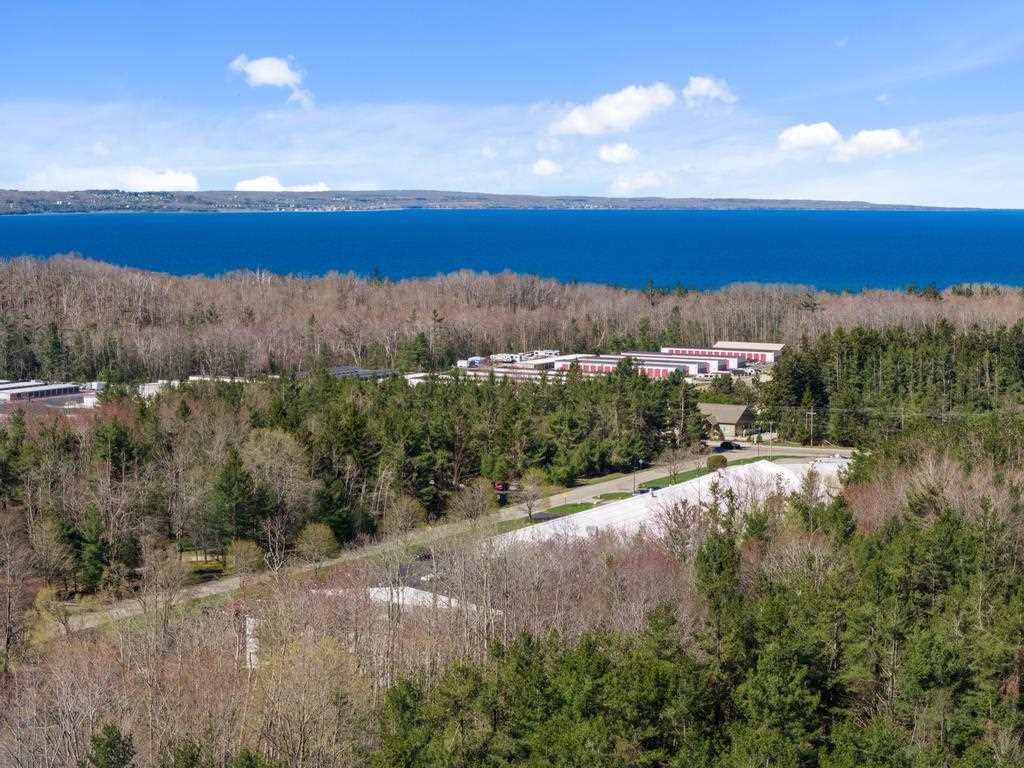 780 Meadow Lane Harbor Springs MI 49740