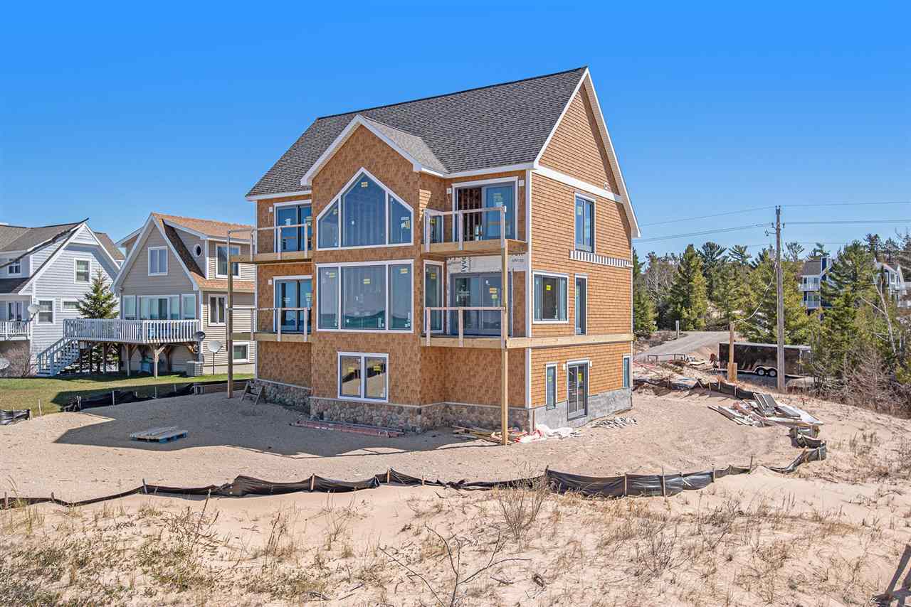 8503 Sturgeon Bay Drive Harbor Springs MI 49740