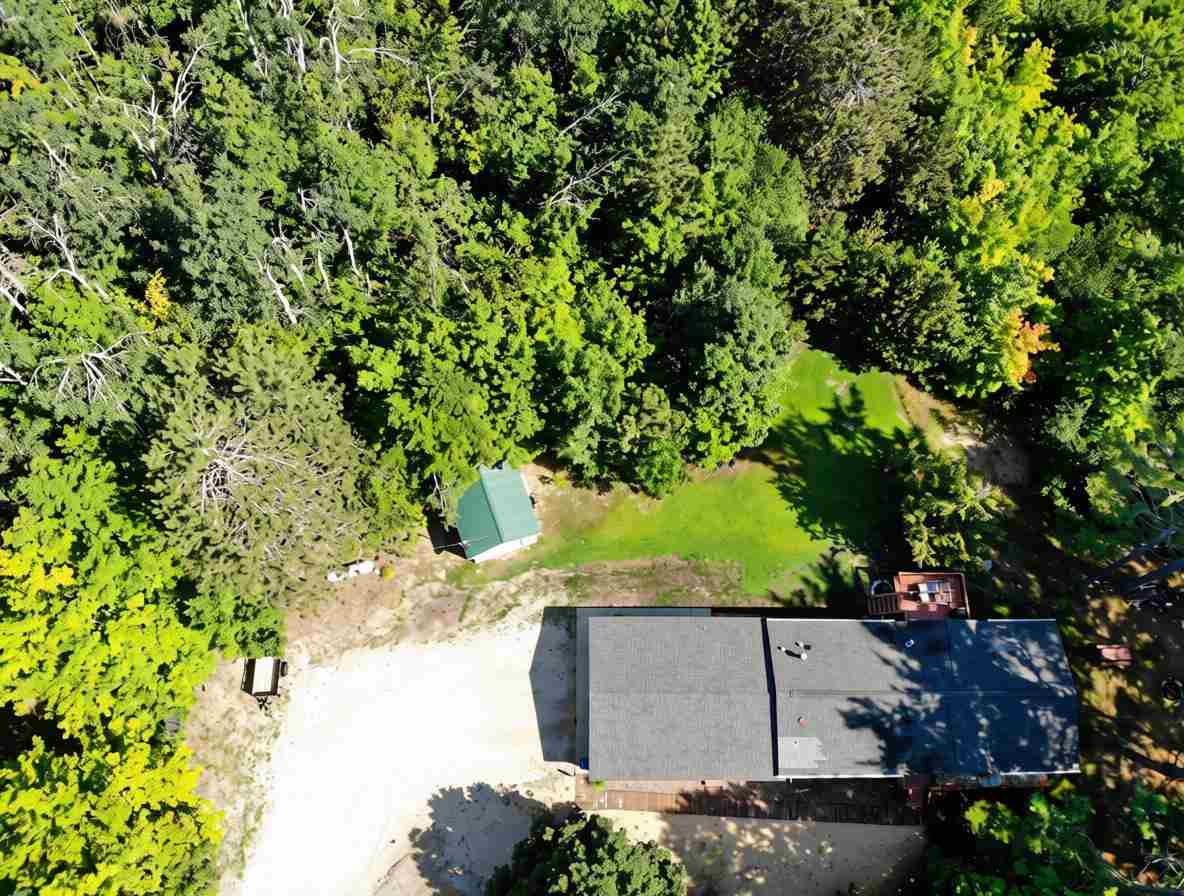 6229 E Brutus Road Alanson MI 49706
