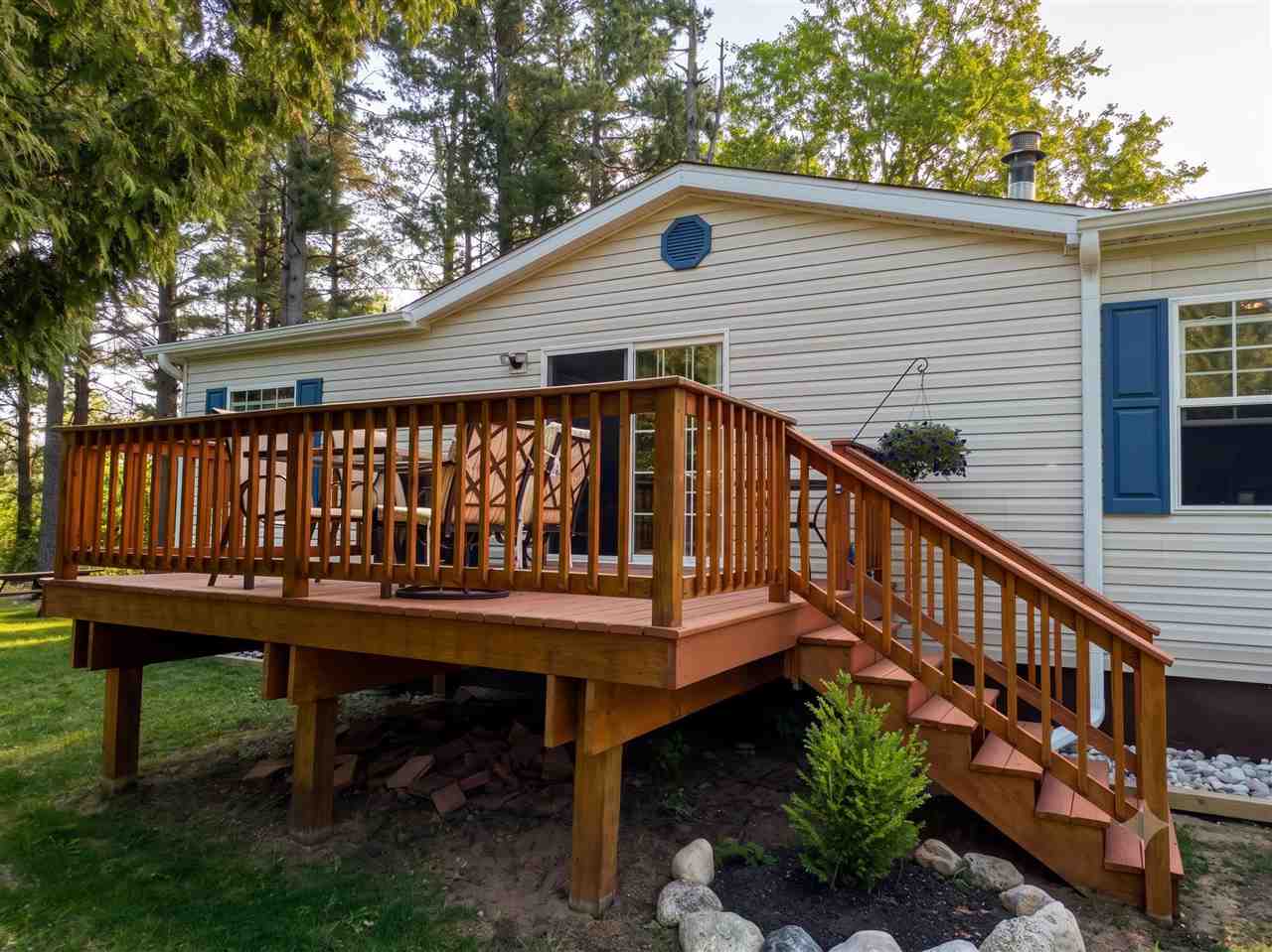 6229 E Brutus Road Alanson MI 49706