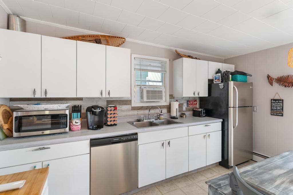 7311 Spruce Street Alanson MI 49706