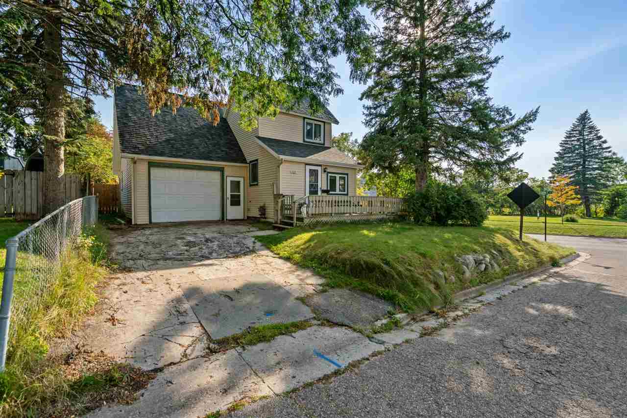 202 Wesley Street Petoskey MI 49770