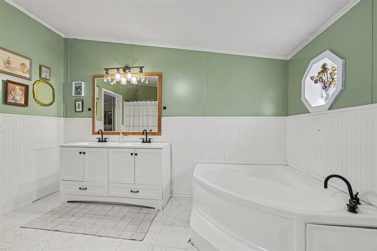 14625 Springwood Charlevoix MI 49720