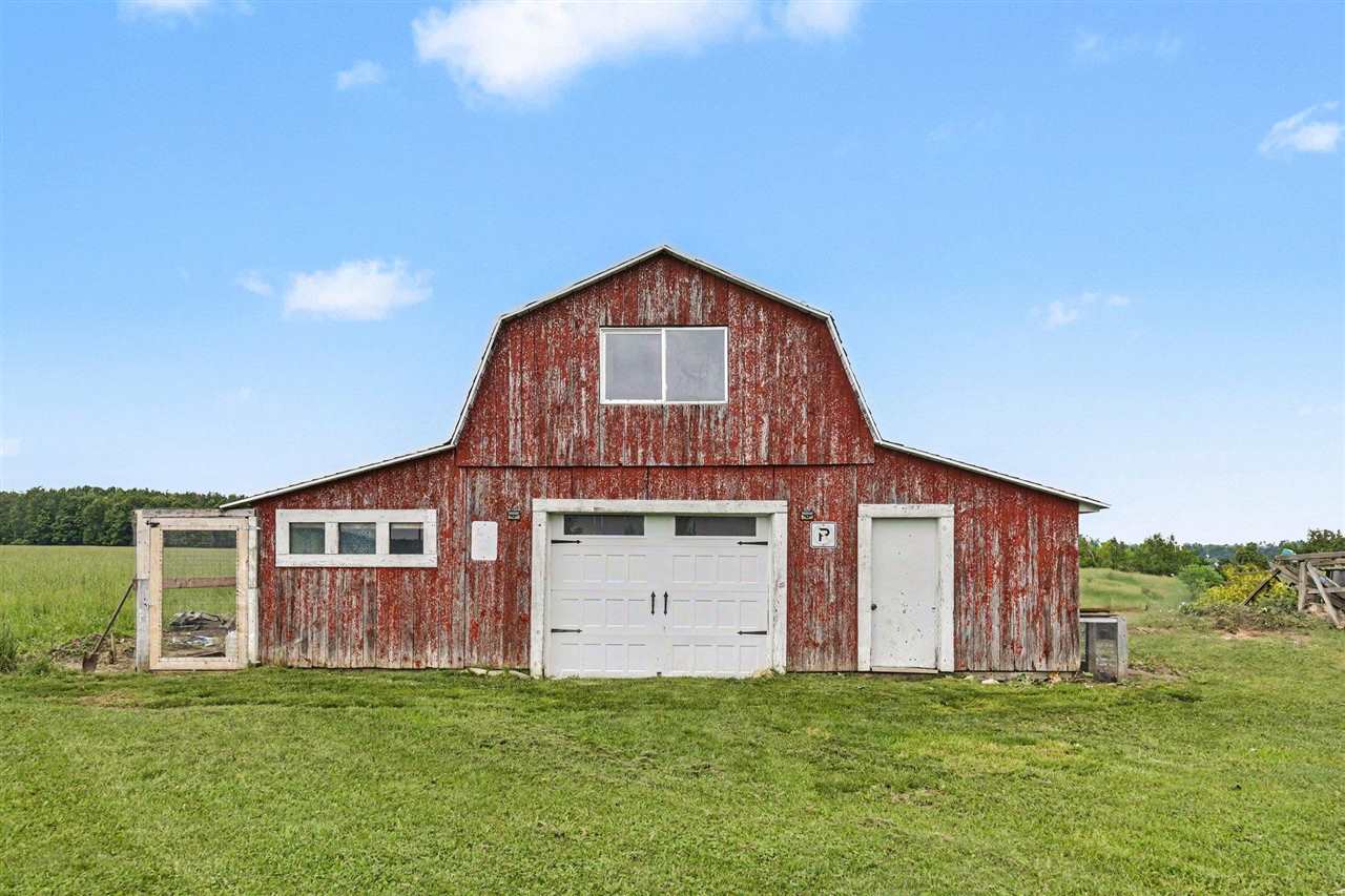 14625 Springwood Charlevoix MI 49720