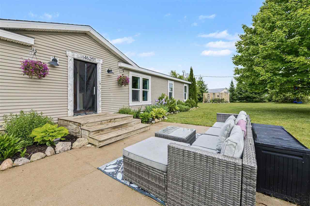 14625 Springwood Charlevoix MI 49720