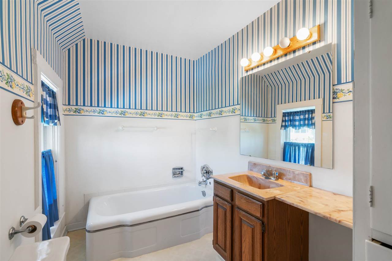 313 Summit Street Petoskey MI 49770