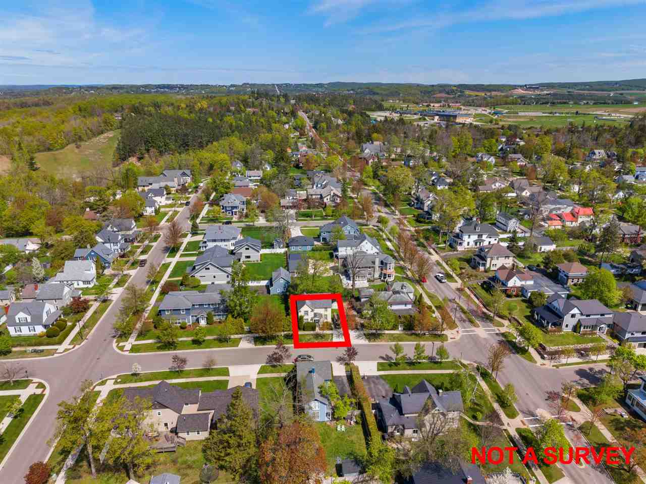 313 Summit Street Petoskey MI 49770