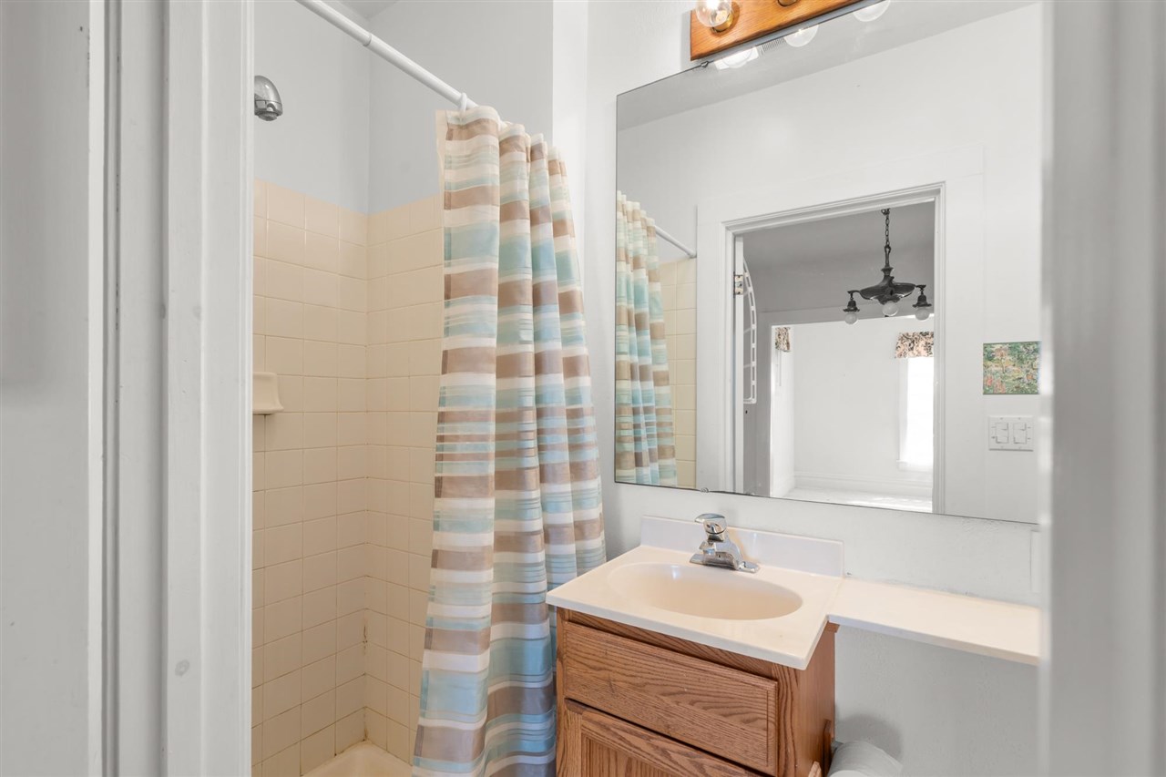 313 Summit Street Petoskey MI 49770