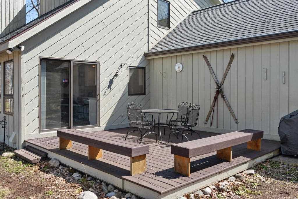 2364 Pinecrest Harbor Springs MI 49740