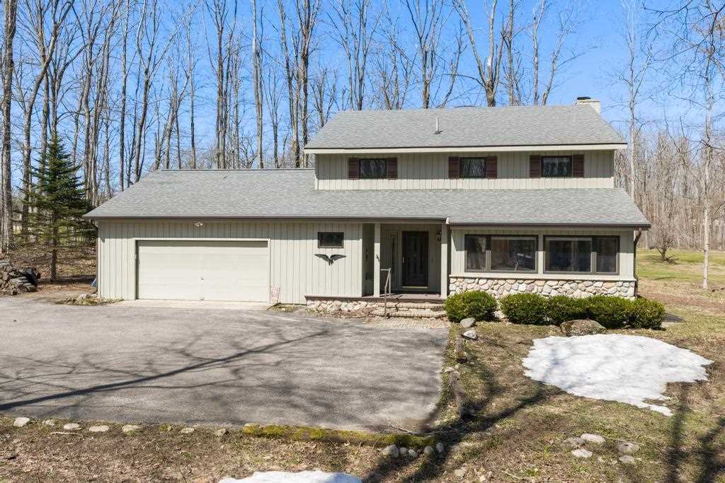 2364 Pinecrest Harbor Springs MI 49740