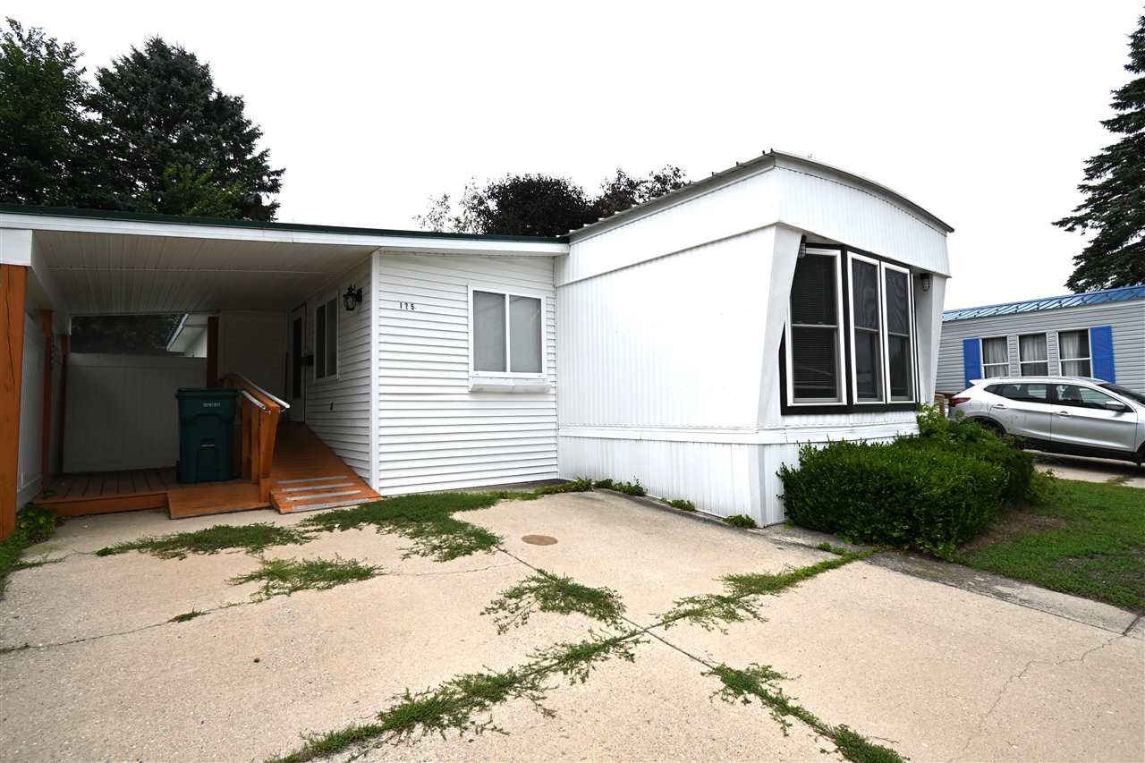 526 N Lake Street Boyne City MI 49712