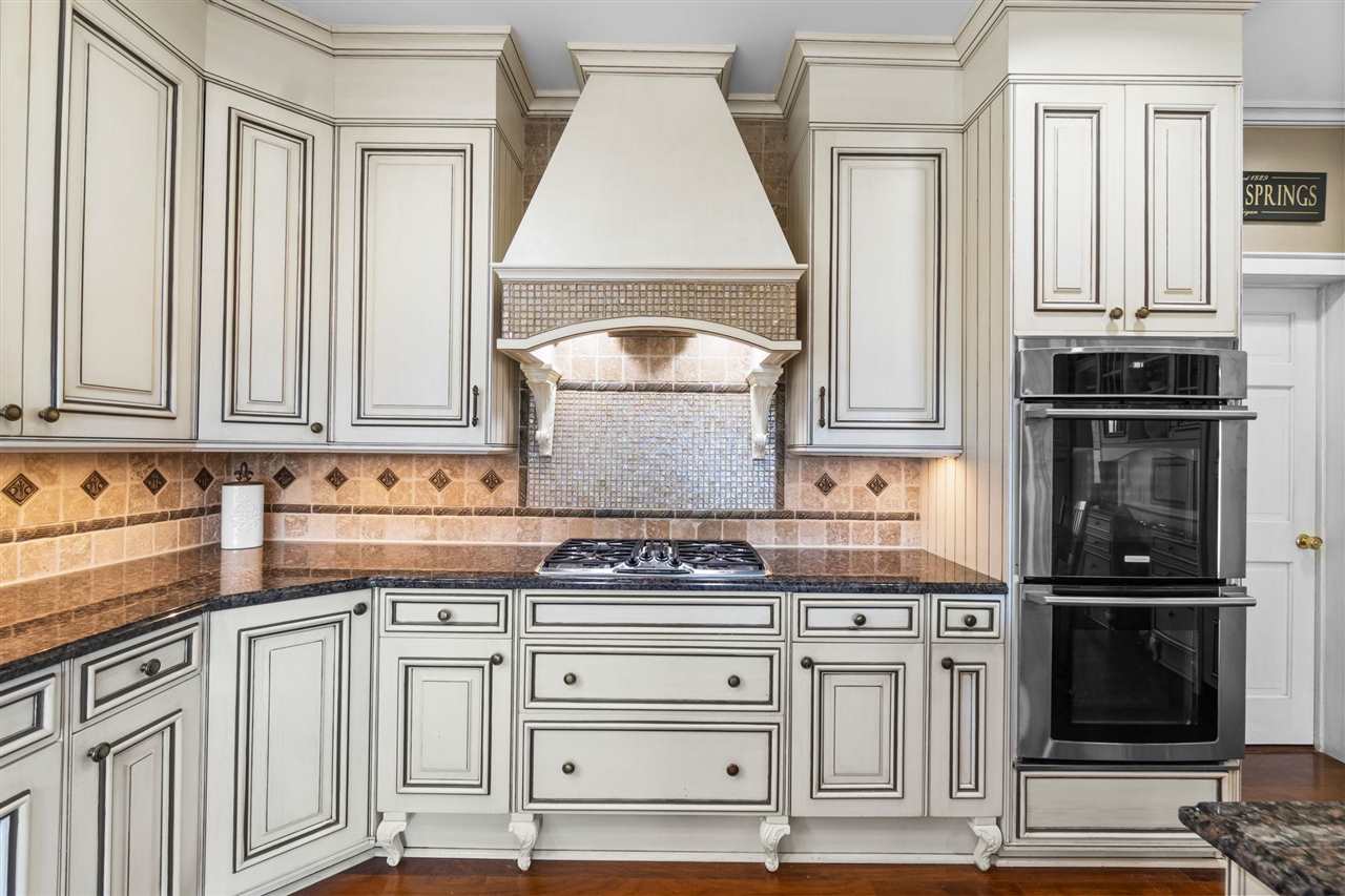 2286 Pinecrest Harbor Springs MI 49740