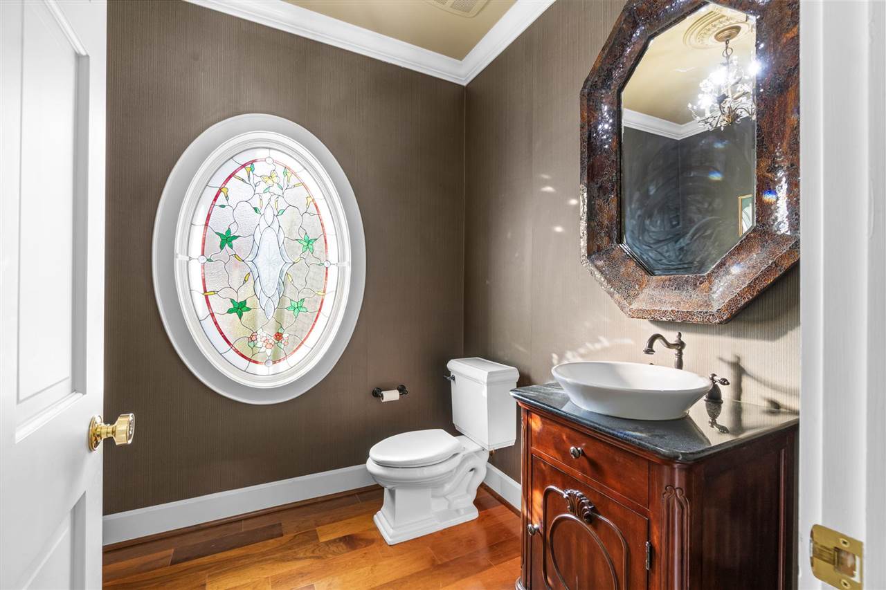 2286 Pinecrest Harbor Springs MI 49740