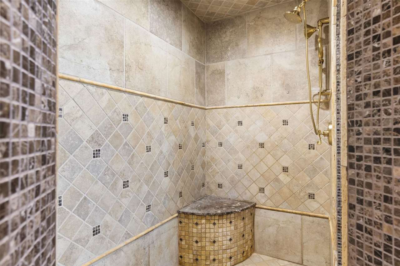 2286 Pinecrest Harbor Springs MI 49740