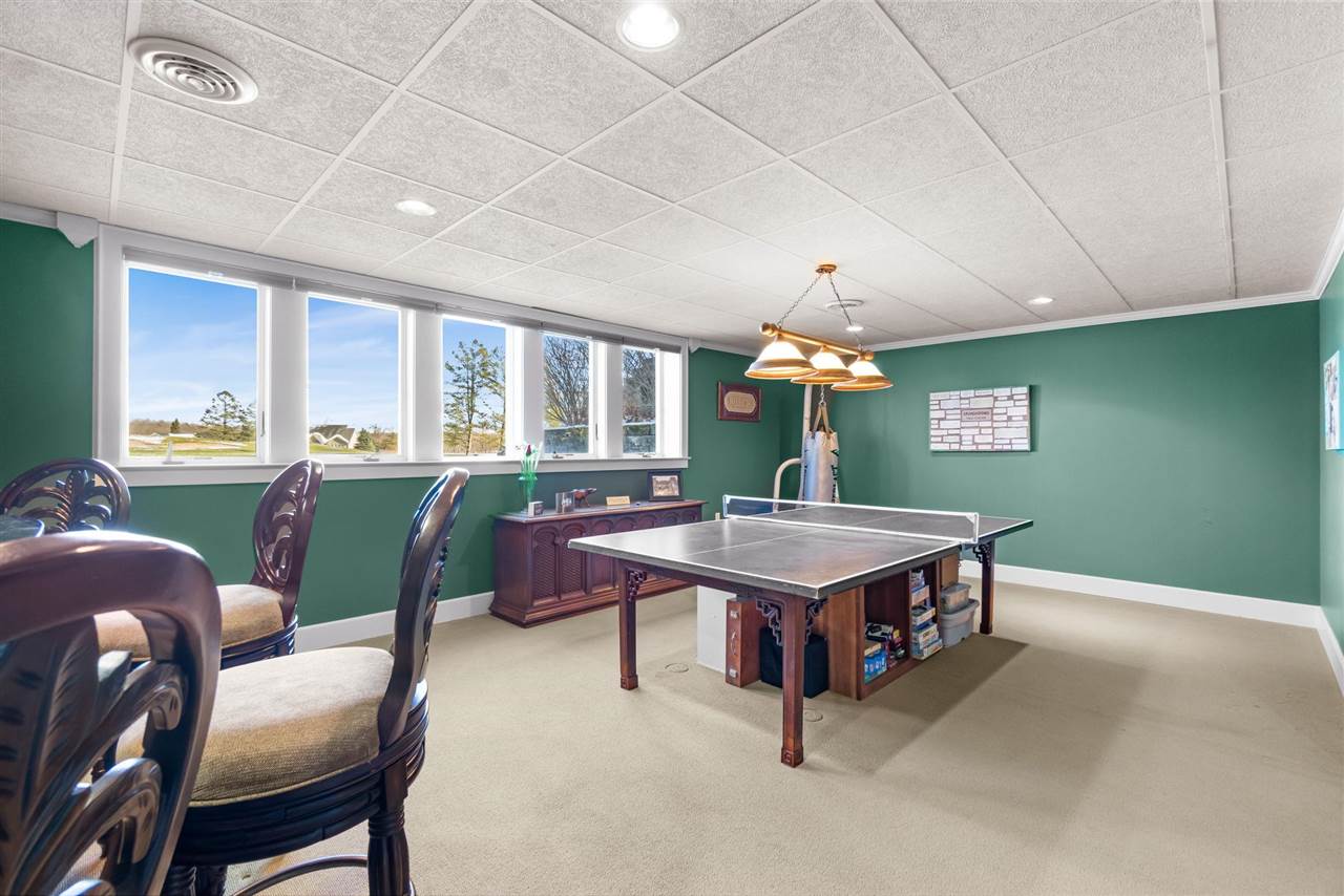 2286 Pinecrest Harbor Springs MI 49740