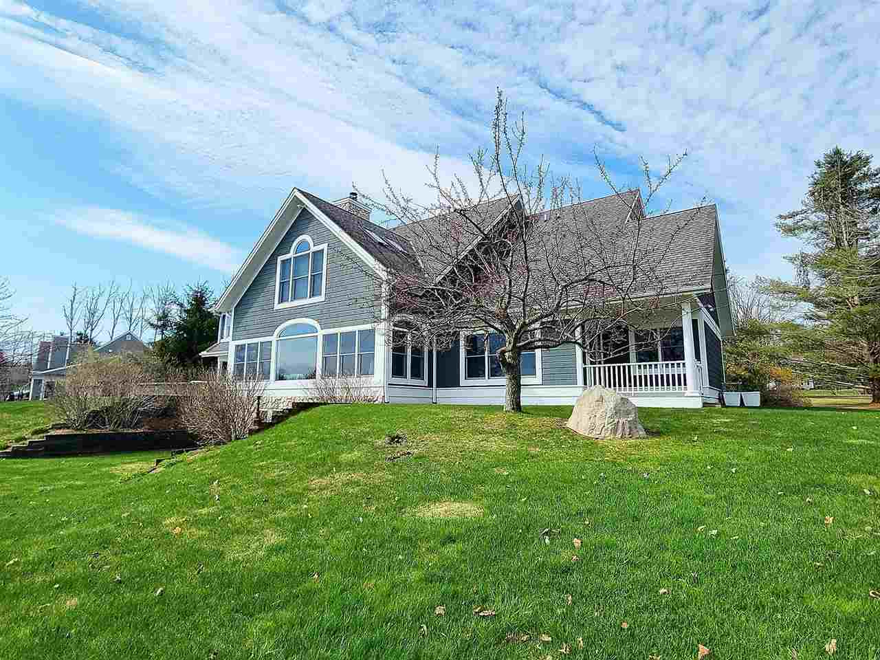 2286 Pinecrest Harbor Springs MI 49740