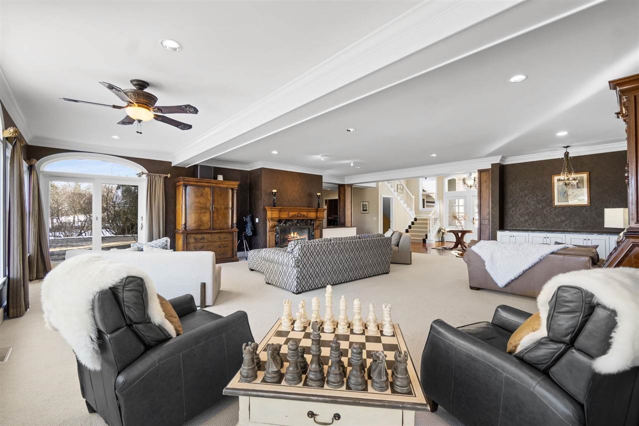 2286 Pinecrest Harbor Springs MI 49740