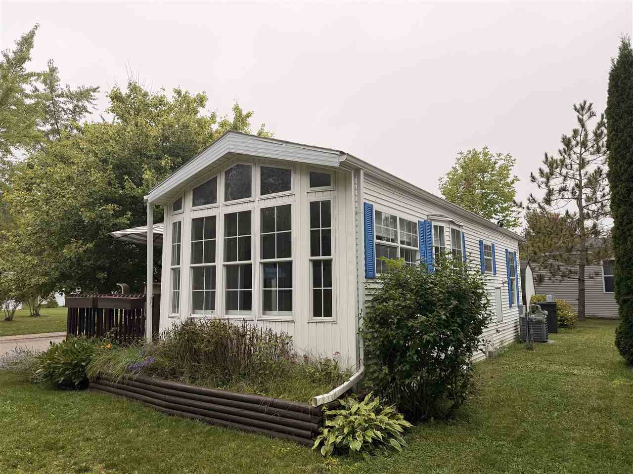 6685 N M-66 Charlevoix MI 49720