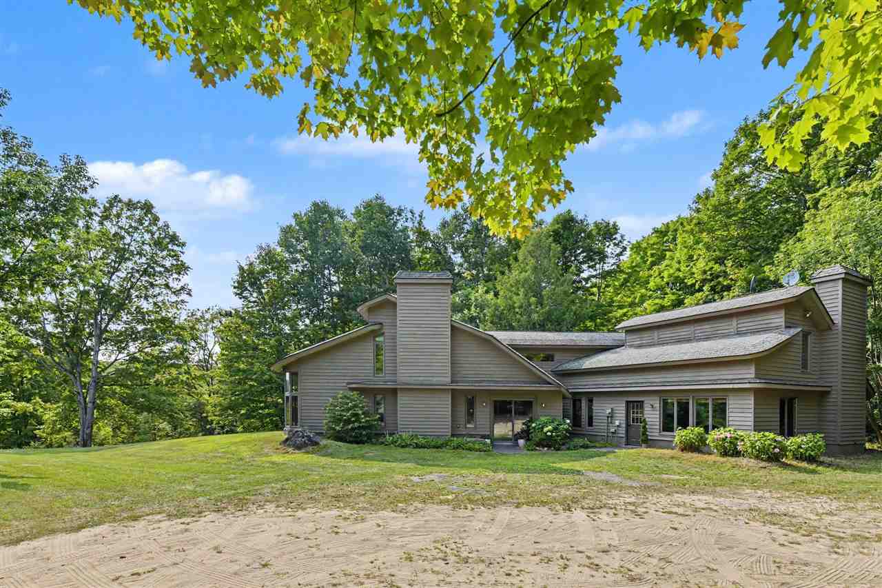 715 Sequanota East Jordan MI 49727