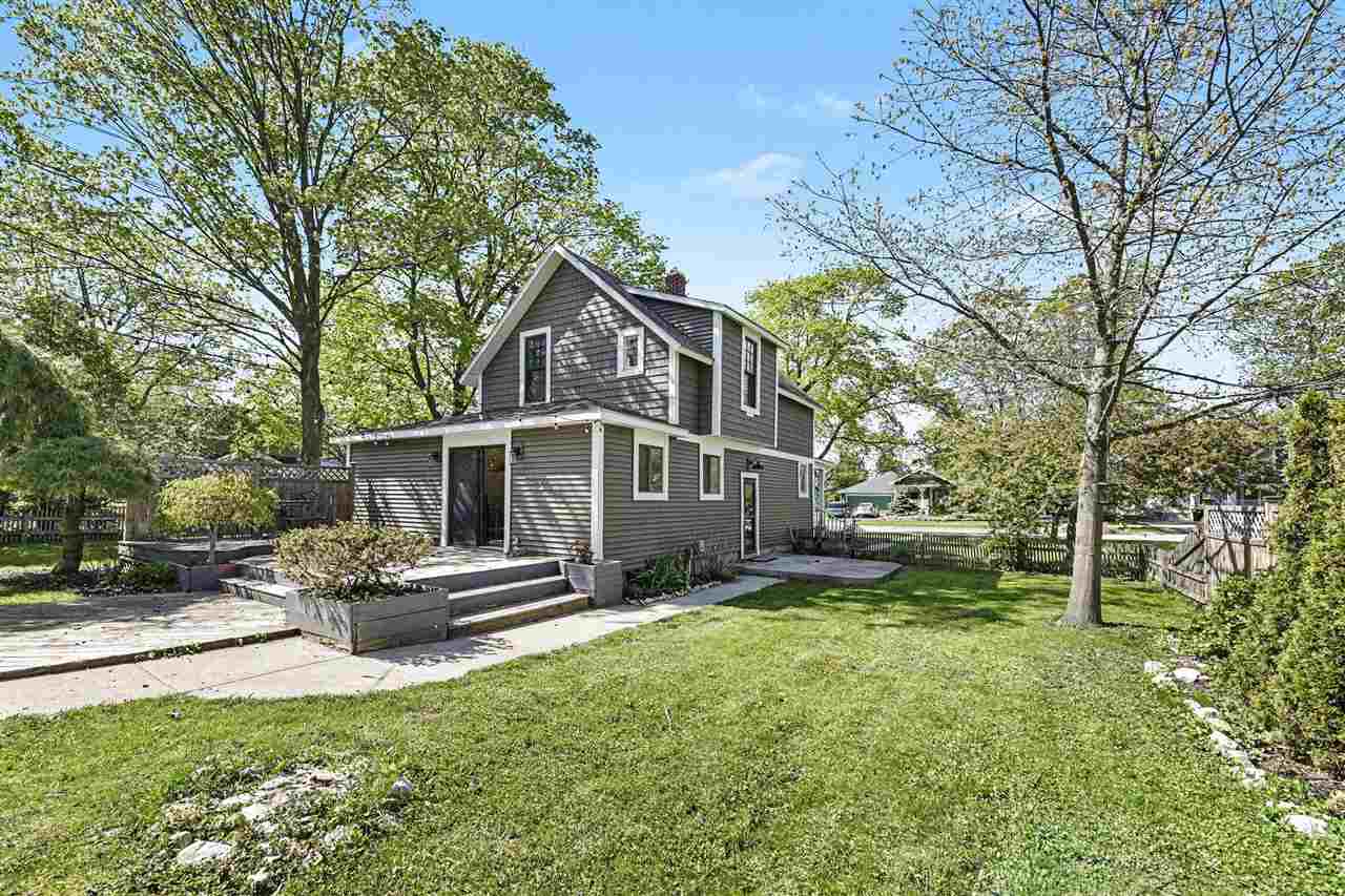 220 W Hurlbut Avenue Charlevoix MI 49720